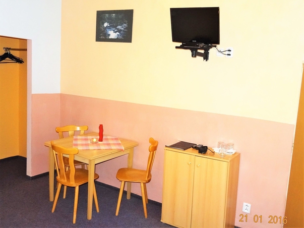 Hotel U DVOU ZLATYCH KLICU (TWO GOLDEN KEYS)