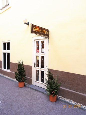 Hotel U DVOU ZLATYCH KLICU (TWO GOLDEN KEYS)