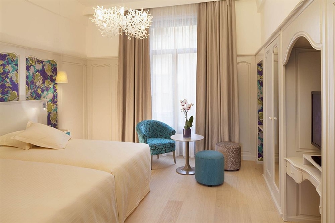 Hotel Univers