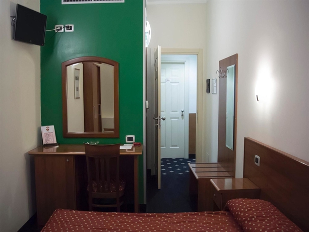 Hotel Urbani