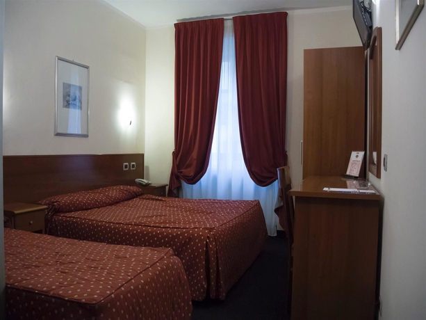 Hotel Urbani
