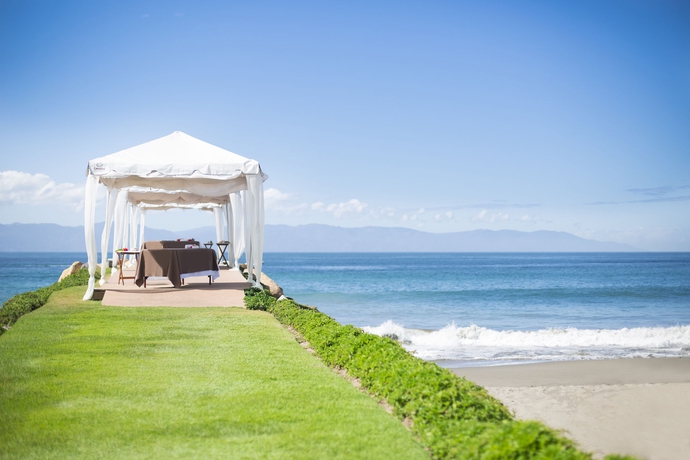 Hotel Velas Vallarta Suite Resort and Convention Center