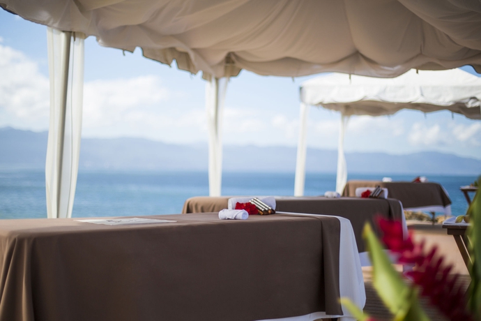 Hotel Velas Vallarta Suite Resort and Convention Center