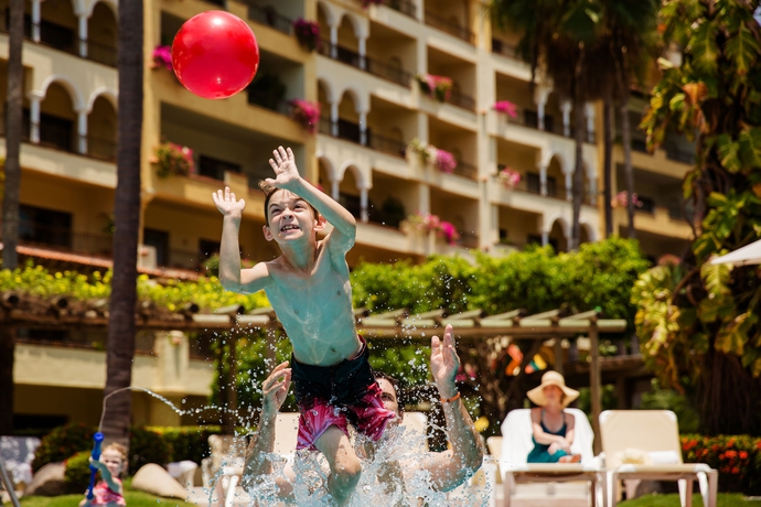 Hotel Velas Vallarta Suite Resort and Convention Center