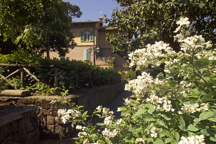 Hotel Verdeborgo