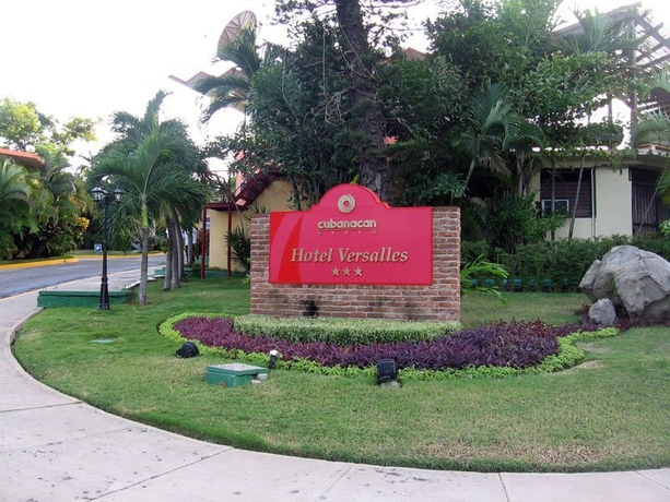 Hotel Versalles
