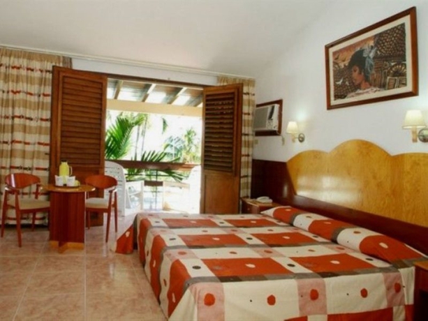 Hotel Versalles