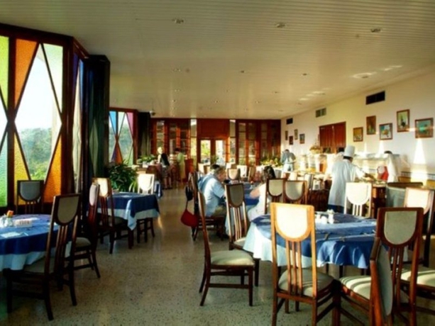 Hotel Versalles