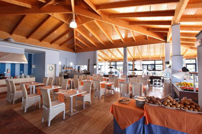 Hotel Vik Club Coral Beach