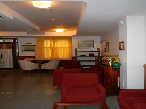 Hotel Vila del Mar 