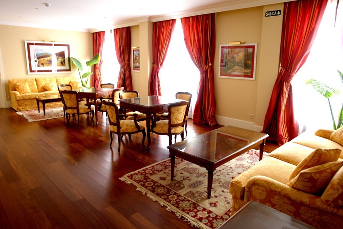 Hotel Villa De Alarcon