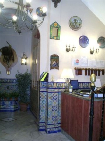 Hotel Vincent Van Gogh