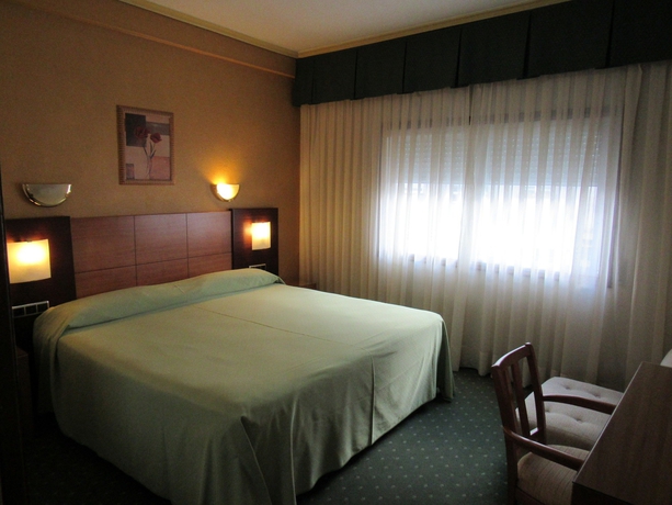 Hotel Virgen Del Camino