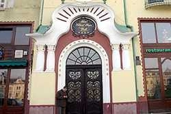Hotel Vulturul Negru