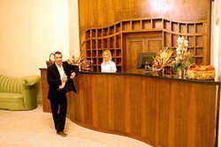 Hotel Vulturul Negru
