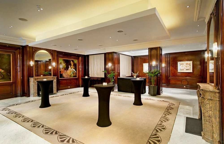 Hotel Waldorf Hilton