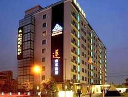 Hotel Warner
