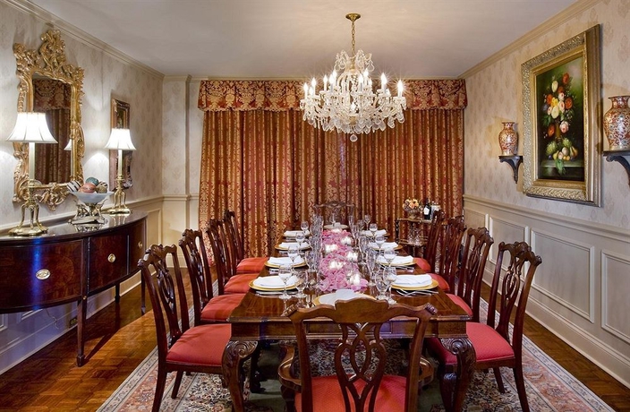 Hotel Warwick Melrose