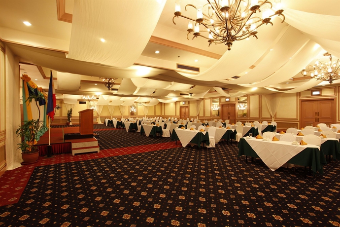 Hotel Waterfront Insular