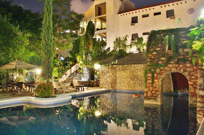 Hotel Xbalamque