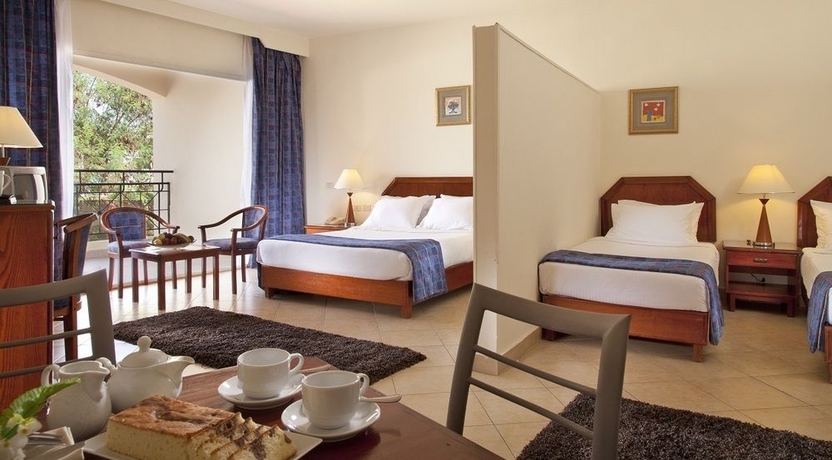 Hotel Xperience Kiroseiz Parkland
