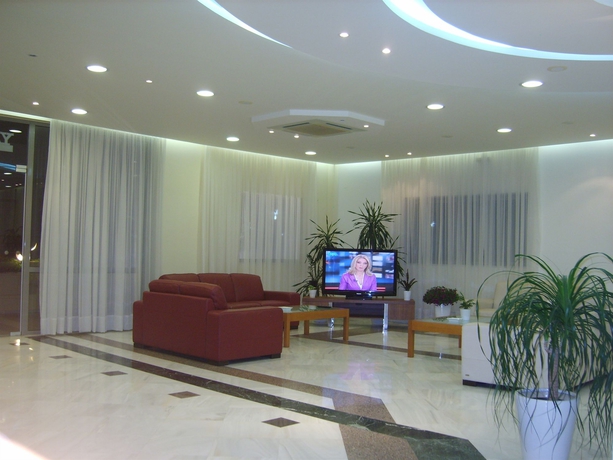 Hotel Yakinthos