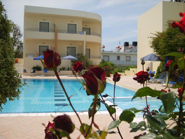 Hotel Yakinthos