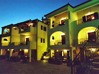Hotel Yalis