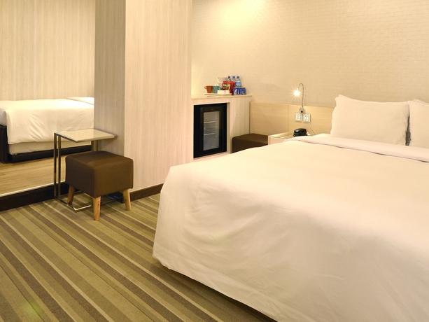 Hotel Yomi