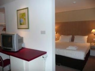 Hotel Your Hotel Dundee