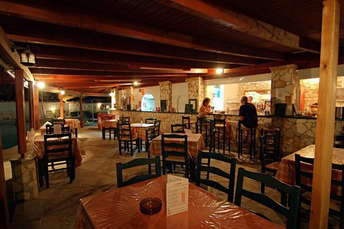 Hotel Yria - Celia