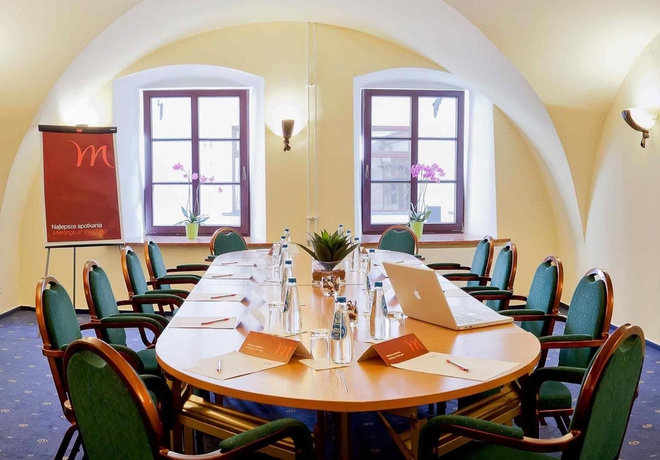Hotel ZAMOJSKI ORBIS