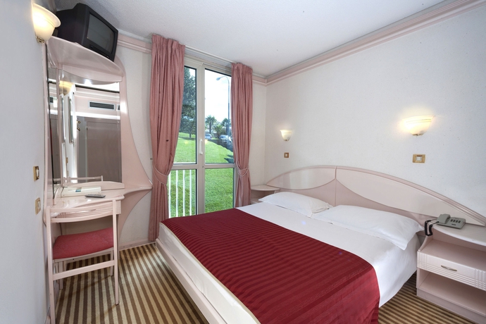 Hotel ZORNA POREC