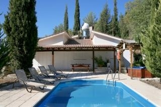 Hotel Z&x Holiday Villas